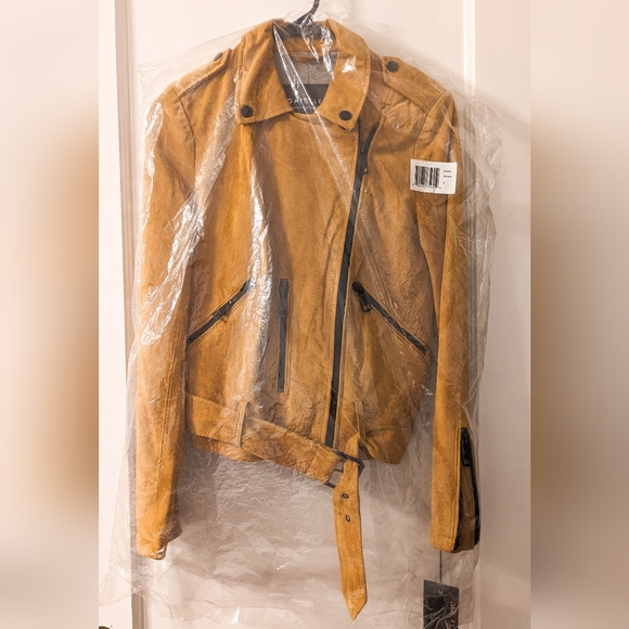 Bagatelle Women's Leather Suede Belted Biker Moto Jacket Size Small, Yellow Gold - Picture 2 of 9